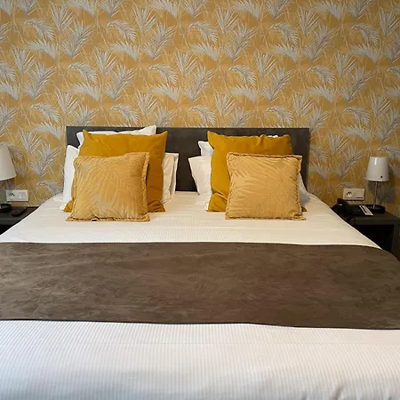Arcadia Hotel 3*